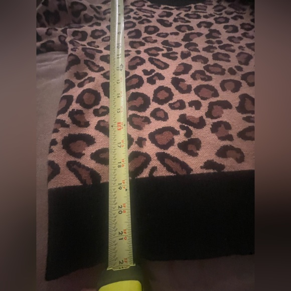 Rachel Zoe Animal Print Sweater NWOT - Picture 7 of 11